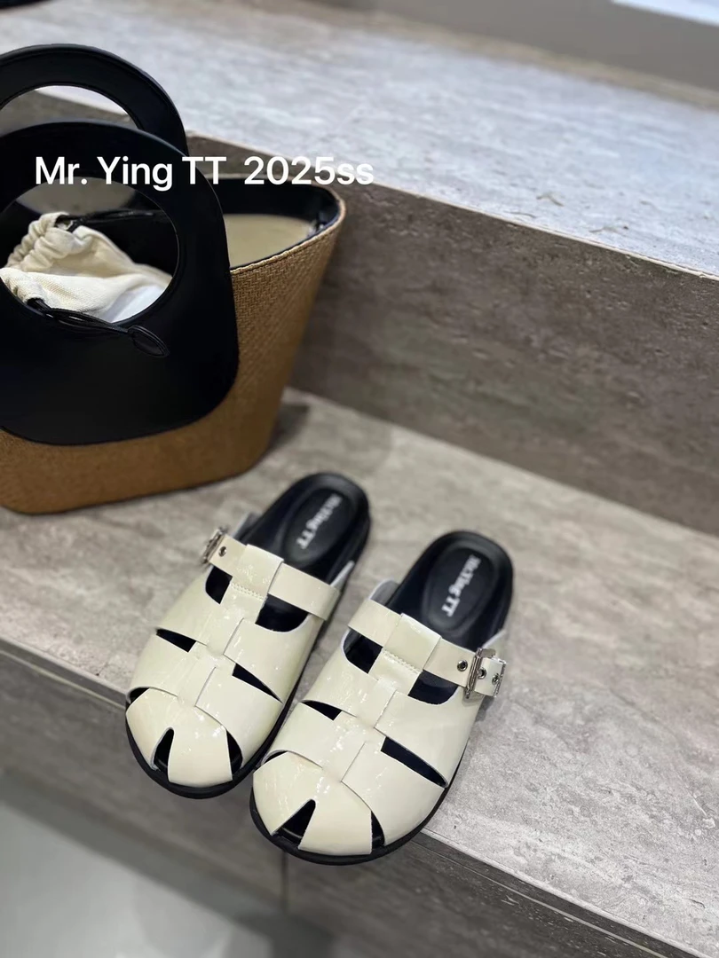 纯色松糕底日常休闲风包头包头拖厚底黑色百搭软底凉鞋低跟