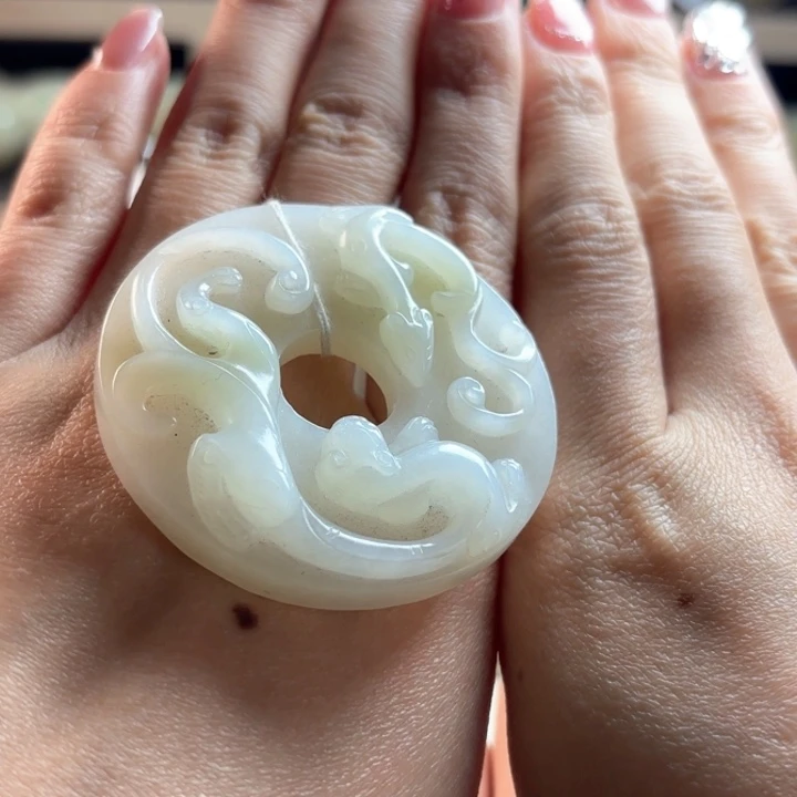 和田玉挂件未镶嵌?***亭