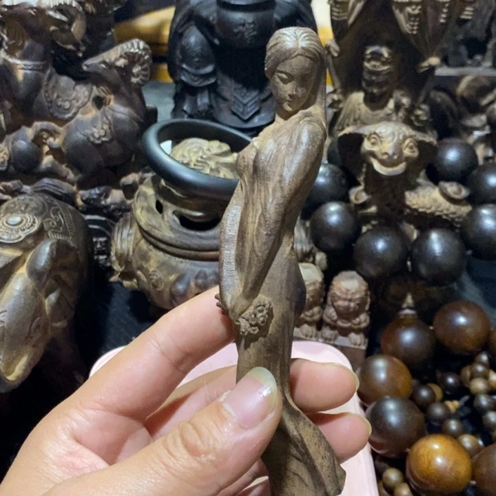 木摆件家居设计的