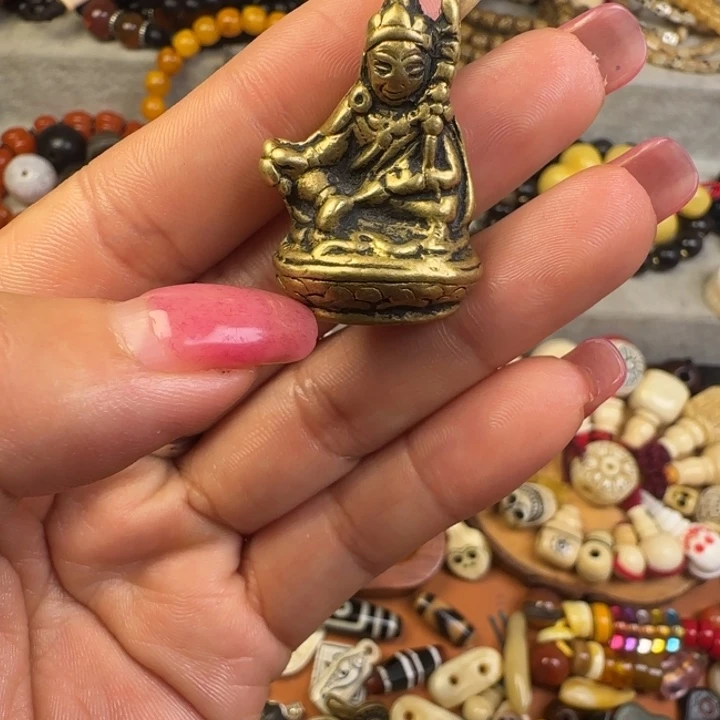 琉璃/树脂/塑料类