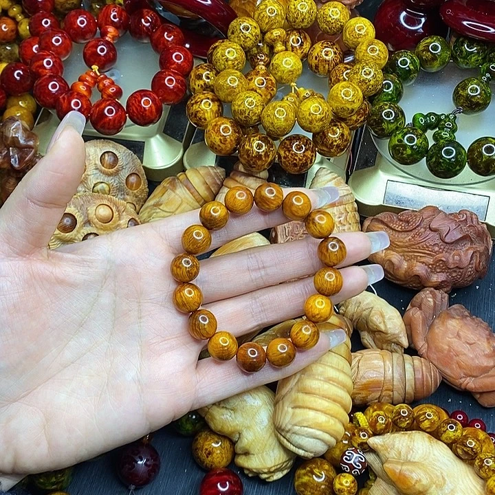 松木琥珀木文玩手串