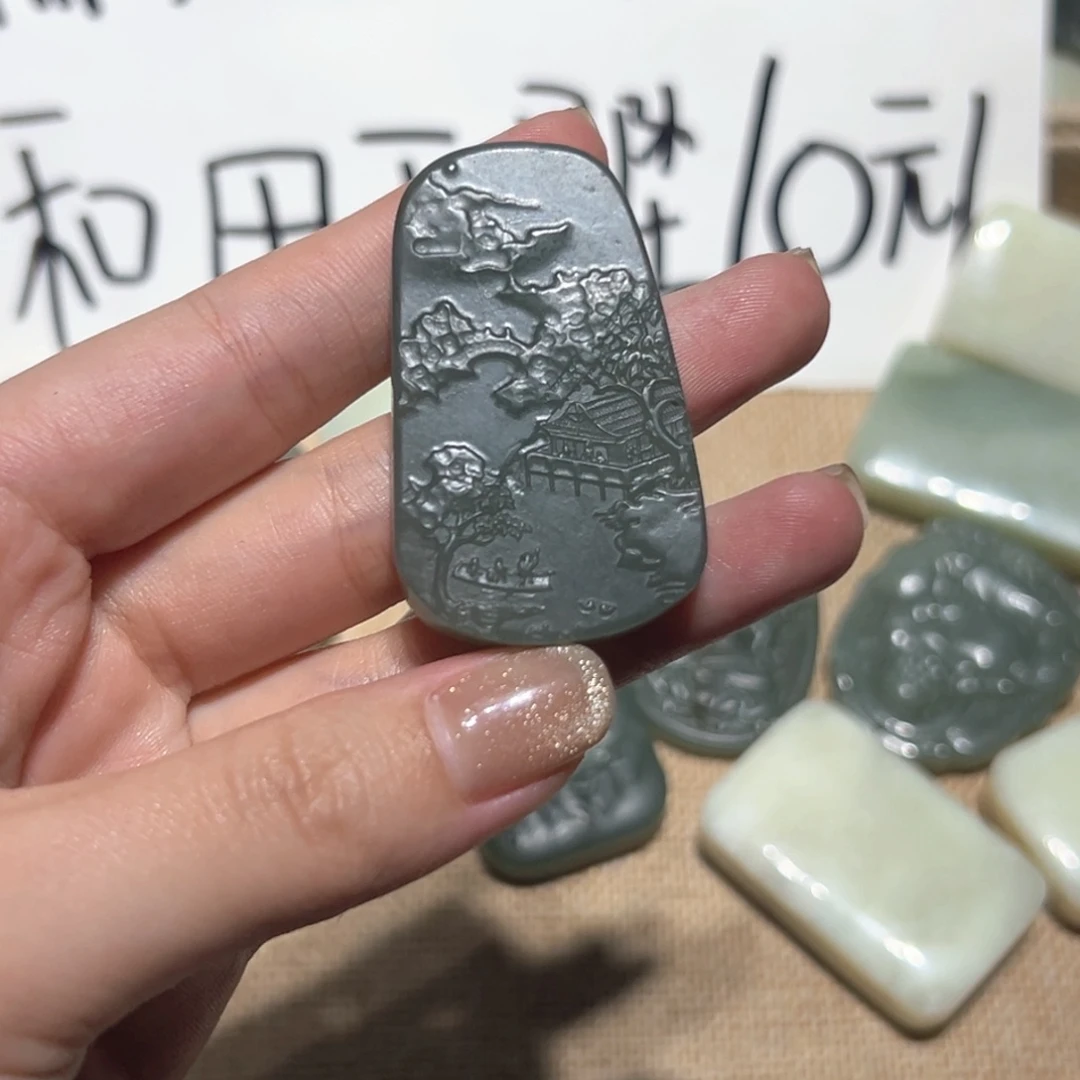 和田玉未镶嵌颈饰