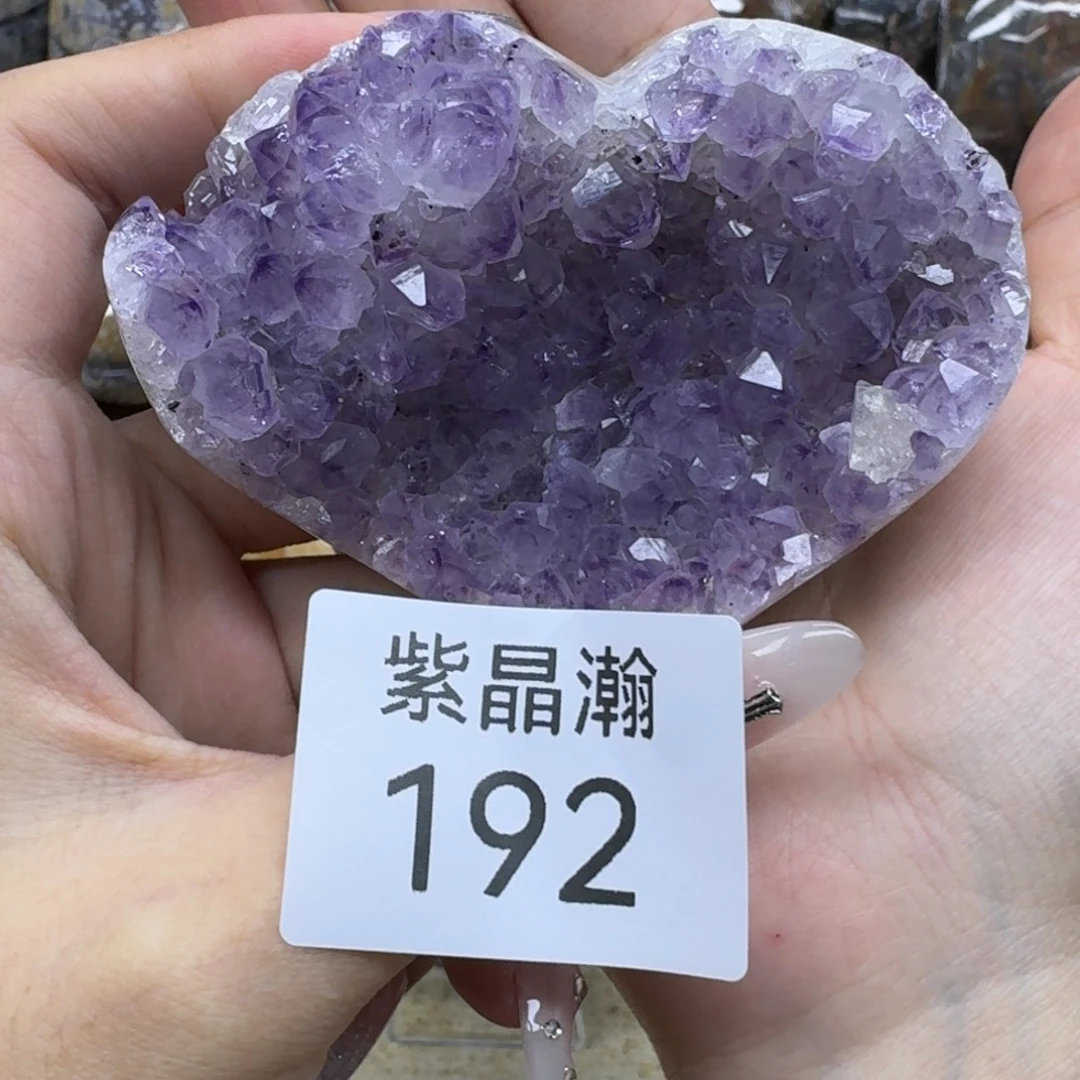 未镶嵌大型摆件（非配饰）水晶