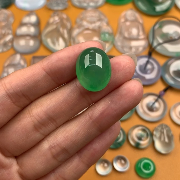 翡翠未镶嵌颈饰11111111