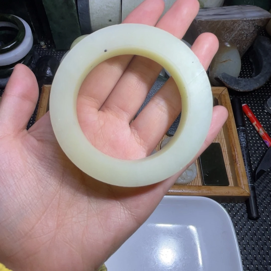 未镶嵌和田玉珠宝半成品39