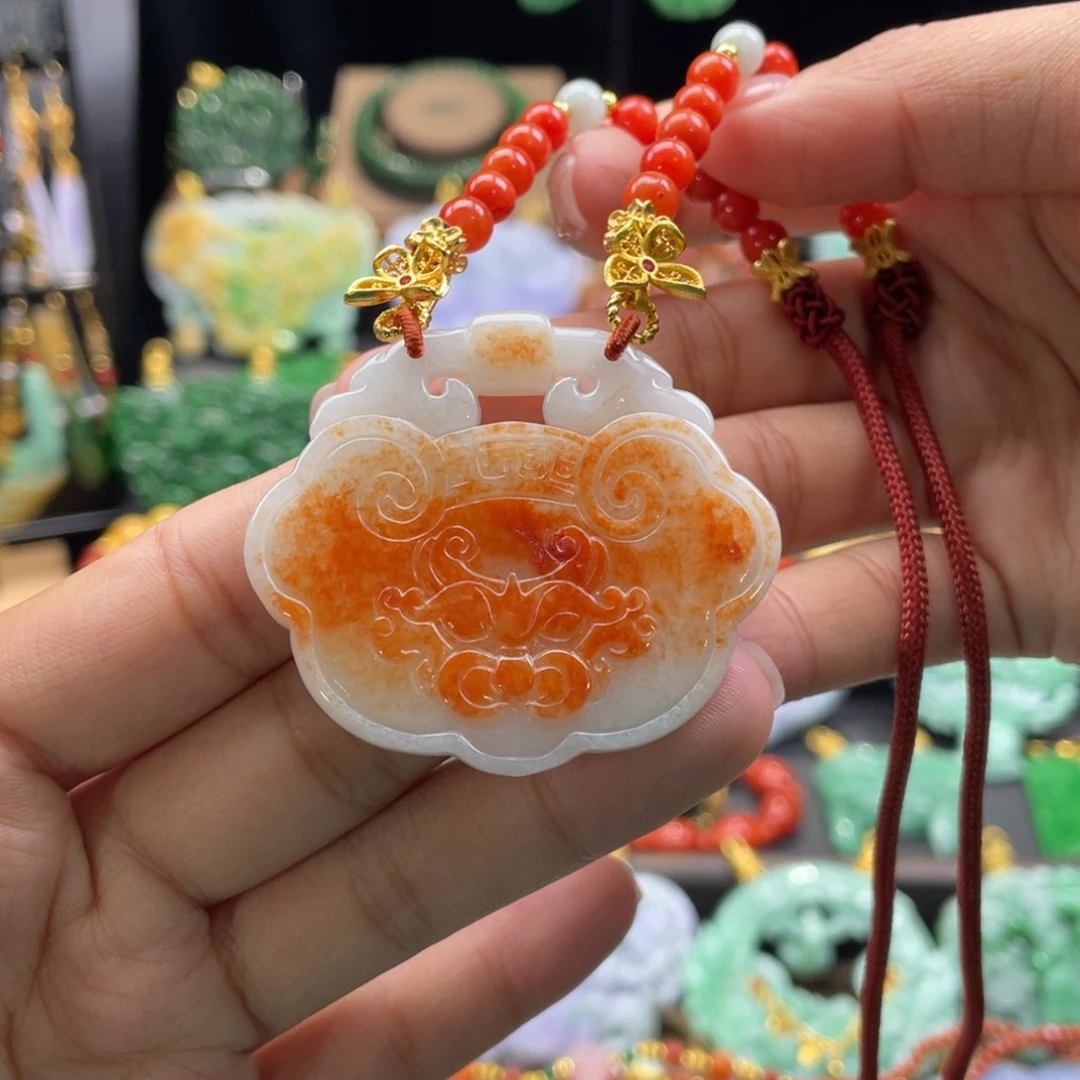 翡翠颈饰未镶嵌代编织