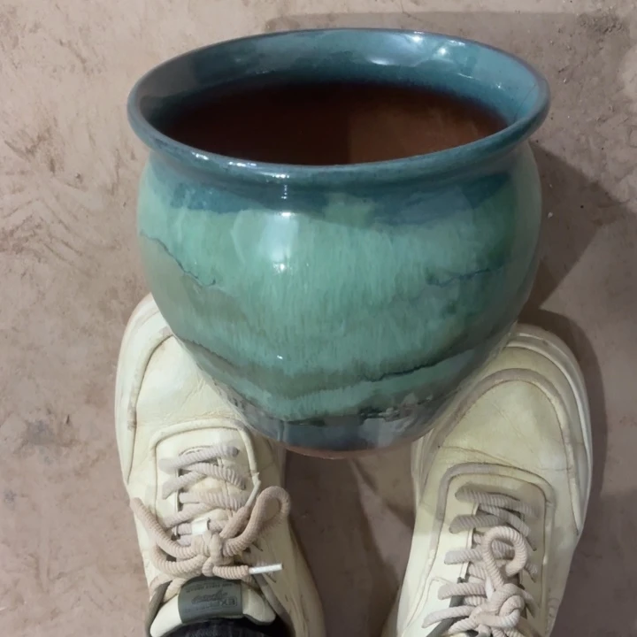 紫砂花盆口径20高度19一只瑕疵