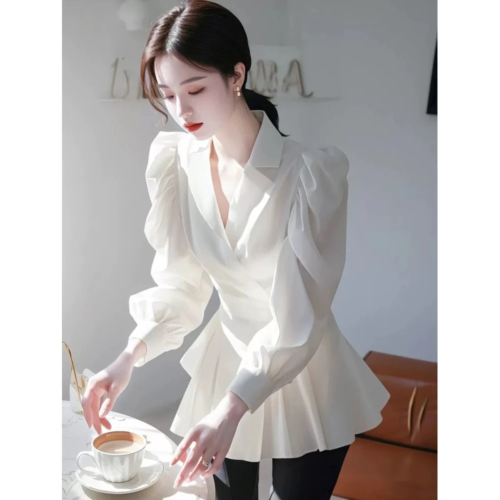 2025超火春季新款白色衬衫法式高级感气质收腰超好看独特漂亮上衣