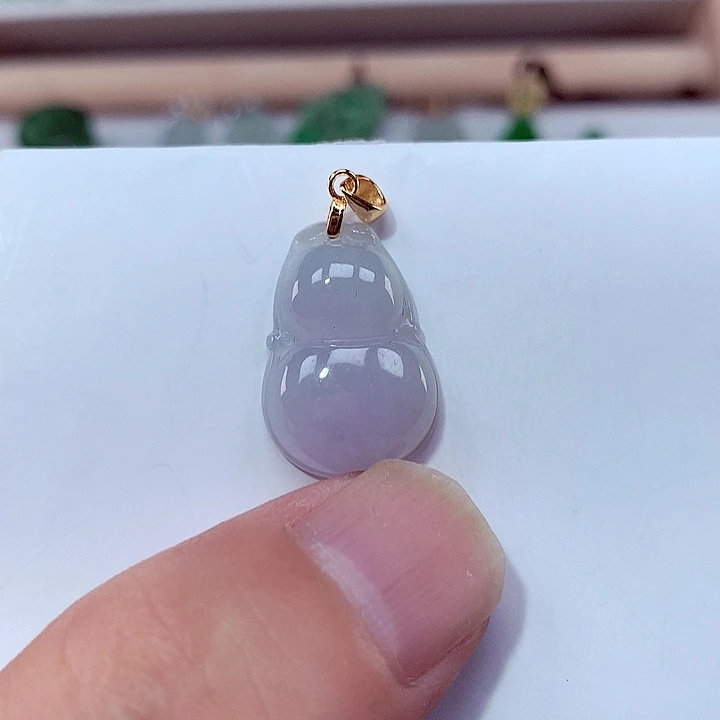 翡翠未镶嵌颈饰吊坠