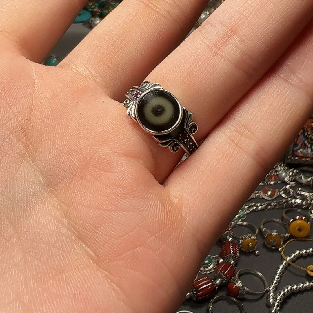 橄榄核手串/手链我****呀藏地密码