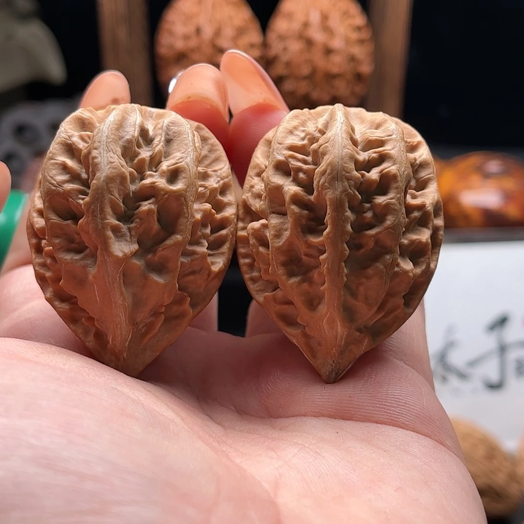 文玩核桃把件关东木子家楸大胖115