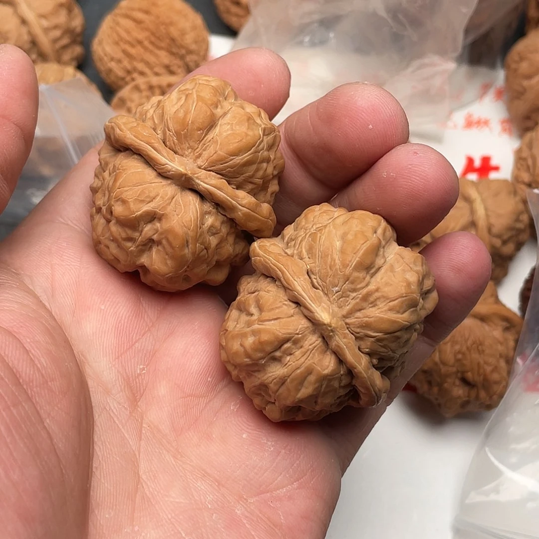 文玩核桃吊坠q****0蛤蟆