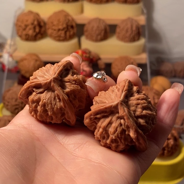 ****r吊坠文玩核桃39盘山三愣