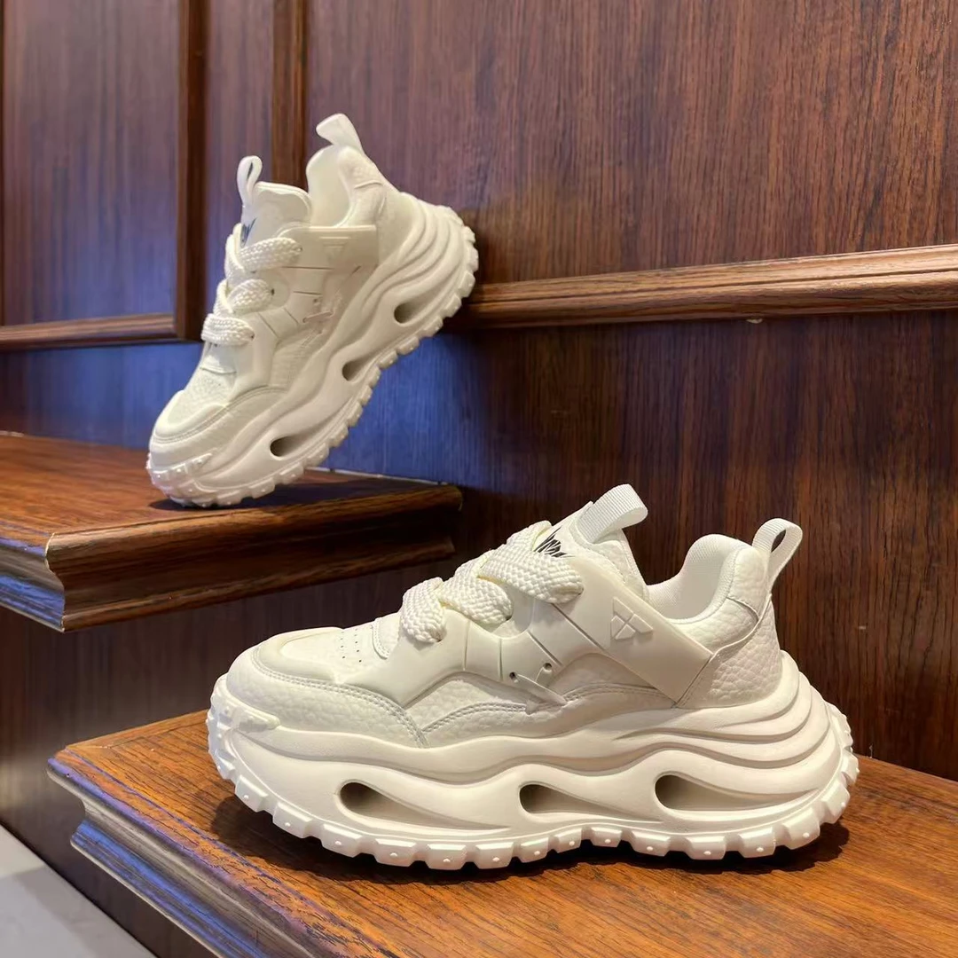 男鞋2025厚底纯色时尚增高秋季休闲老爹鞋低帮系带潮流男生鞋子