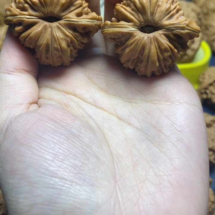 把件桃核核桃文玩56
