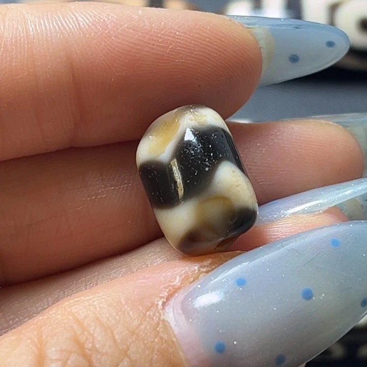 小****玛瑙/玉髓未镶嵌颈饰