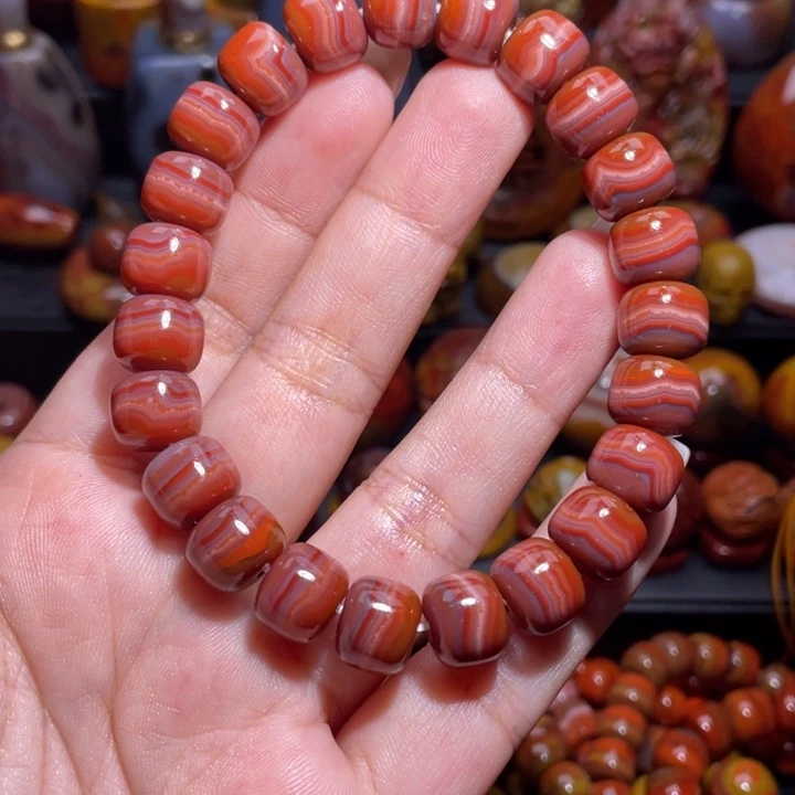 玛瑙/玉髓手串未镶嵌h*