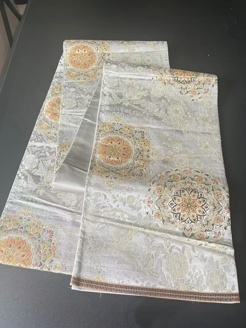 200-300西阵织正绢唐织织锦