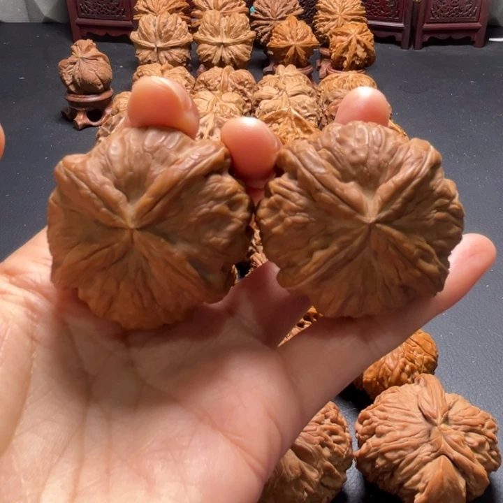 元宝x战警四棱42尺寸核桃哈哈哈哈哈哈哈