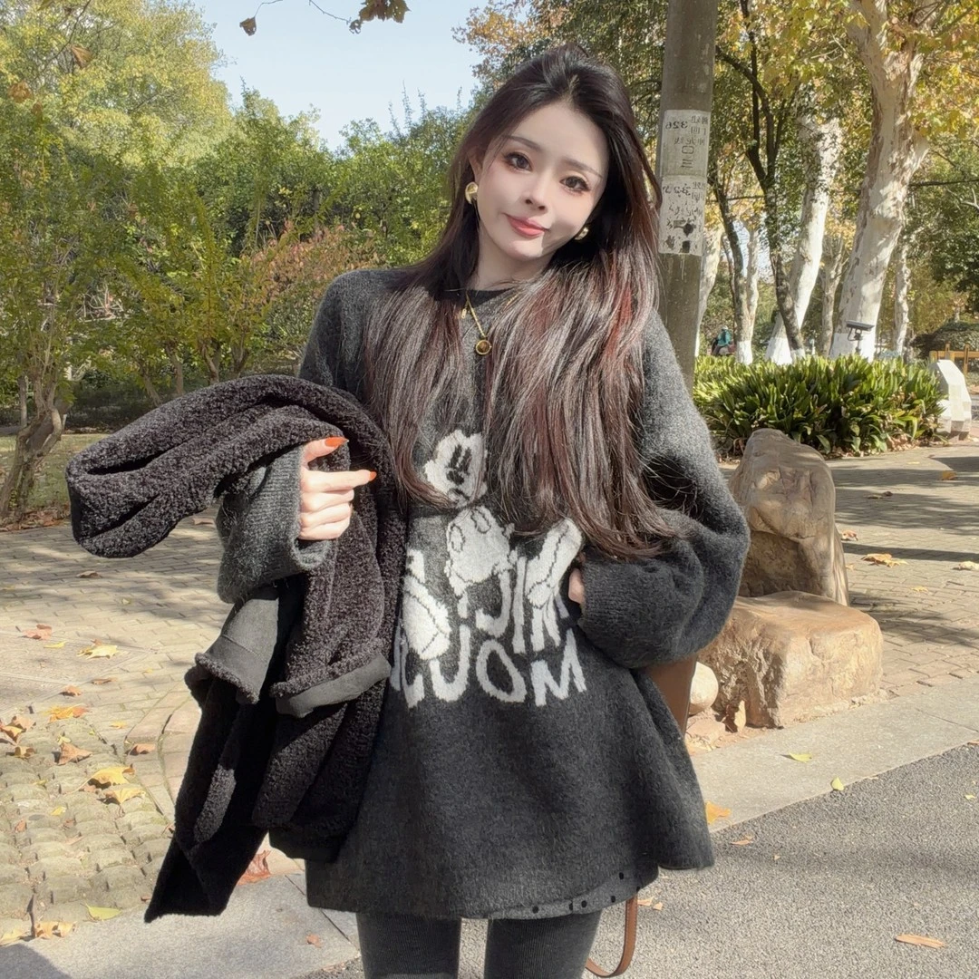秋冬新款韩版米奇图案毛衣女慵懒风圆领宽松显瘦休闲长袖针织衫女
