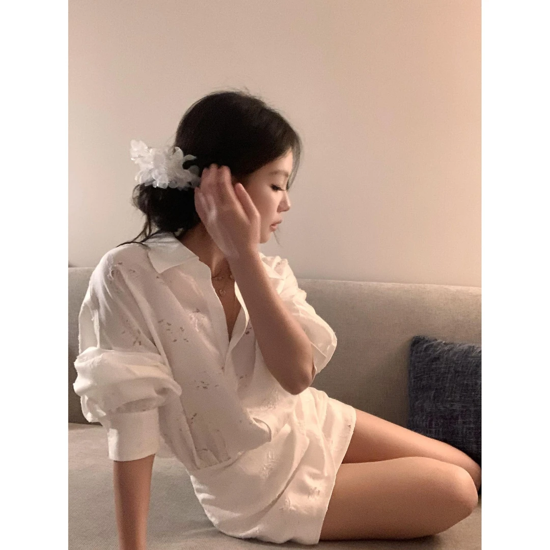 镂空长袖衬衫连衣裙女2025夏季新款白色辣妹短裙收腰修身显瘦裙子