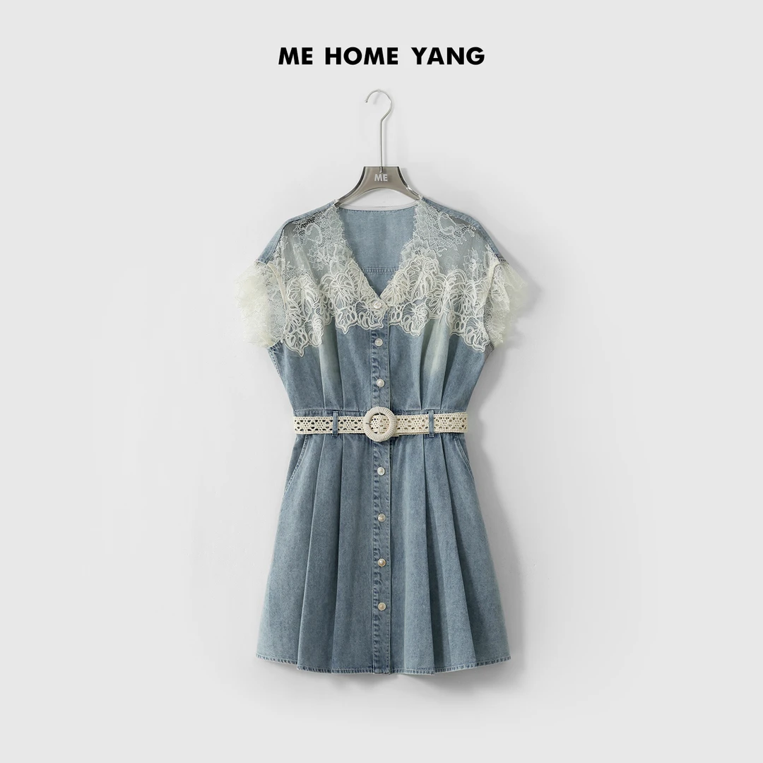 ME【花蕾牛仔背心裙 （含腰带）】浮雕刺绣显瘦时尚连衣裙MESS3792