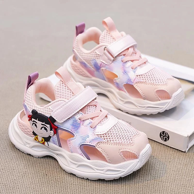 ABC适配哪吒女童凉鞋2025夏季新款儿童包头镂空运动框子鞋中大童