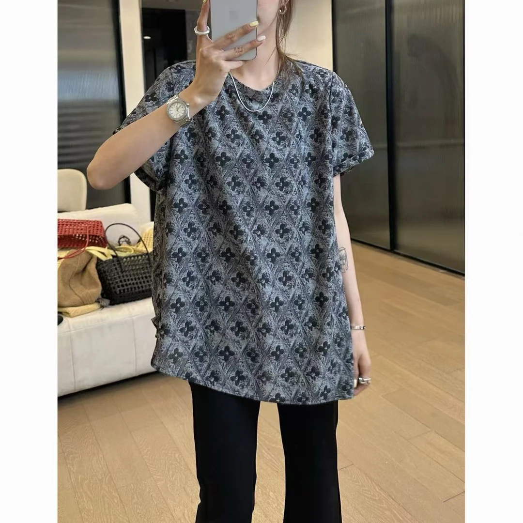 小静静一会【四叶草短袖】2025夏款不规则拼蕾丝上衣 2505C2496