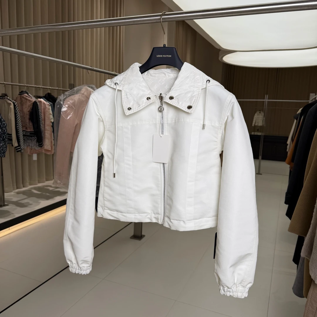 未使用 LouisVuitton/路易威登 25满印双面穿冲锋衣36码 GM005499