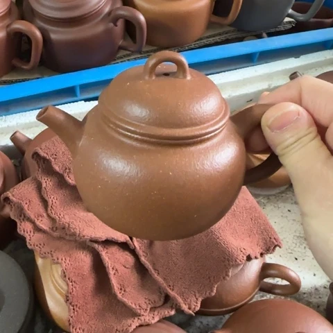 茶壶紫砂金降坡泥170cc