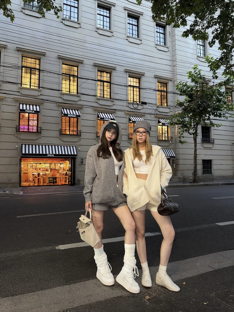 PickRui睿哥 慵懒方程式 连帽拉链外套短裤套装