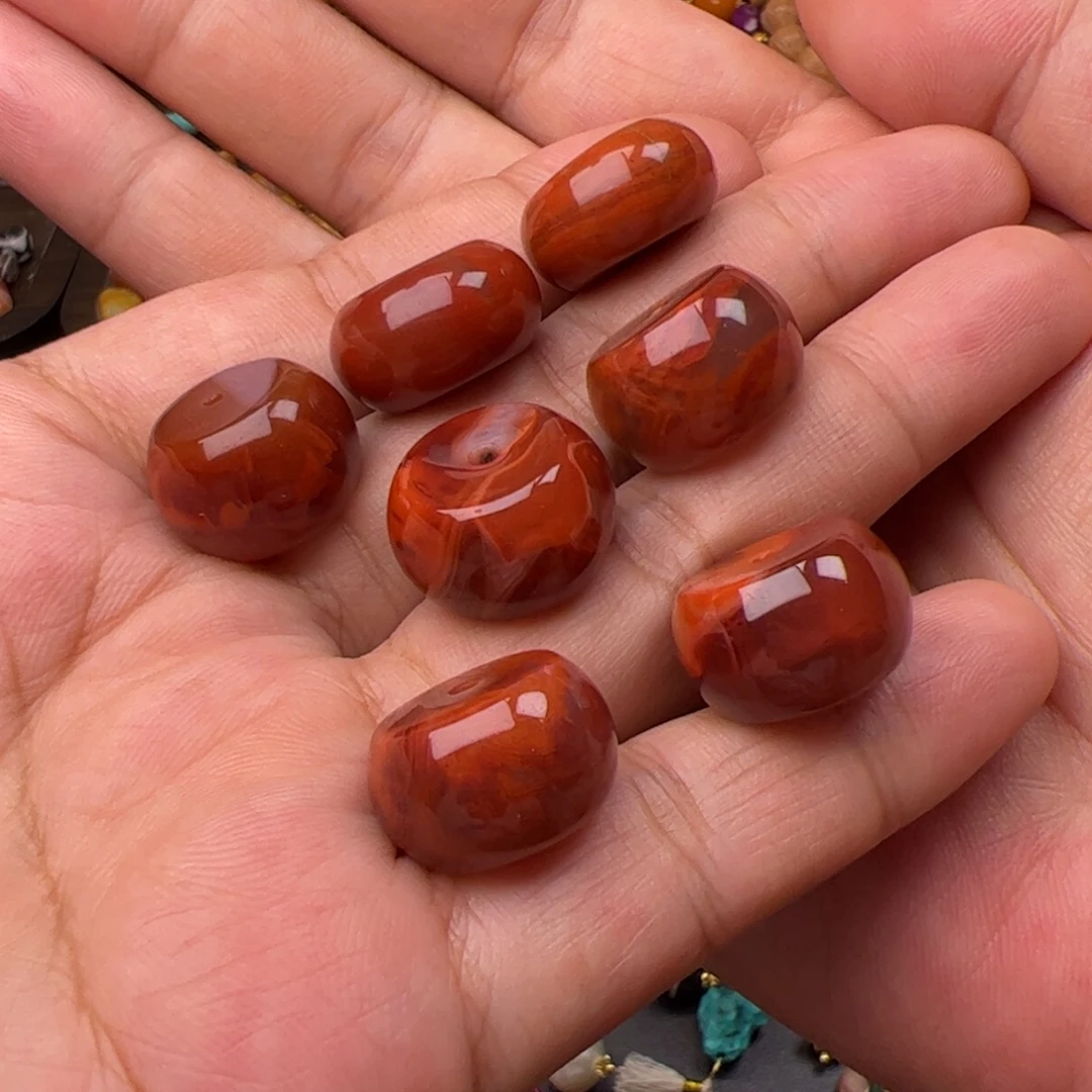 南红玛瑙17-18mm饼子未镶嵌多样性发一个