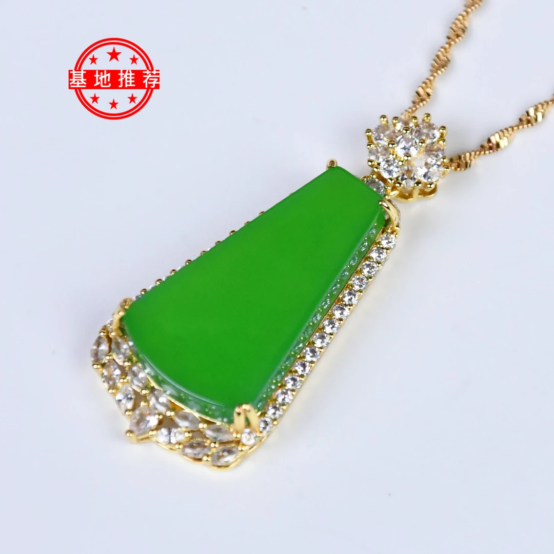 玉髓 【H72】潮流无事牌玉髓项链精致气质款吊坠多样性发一