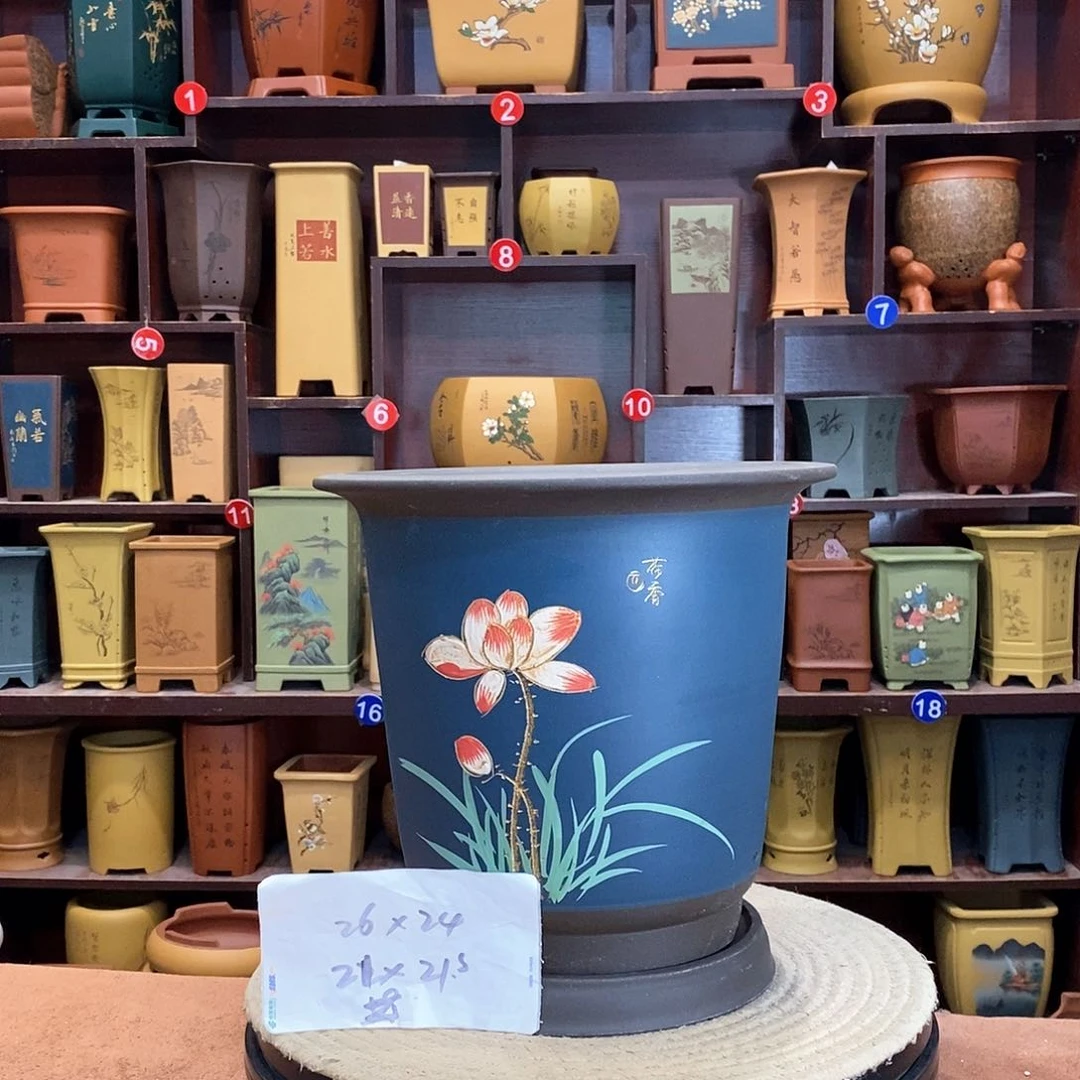 紫砂花盆紫砂花盆