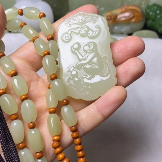 如***意无花朵一物一拍，所见即所得