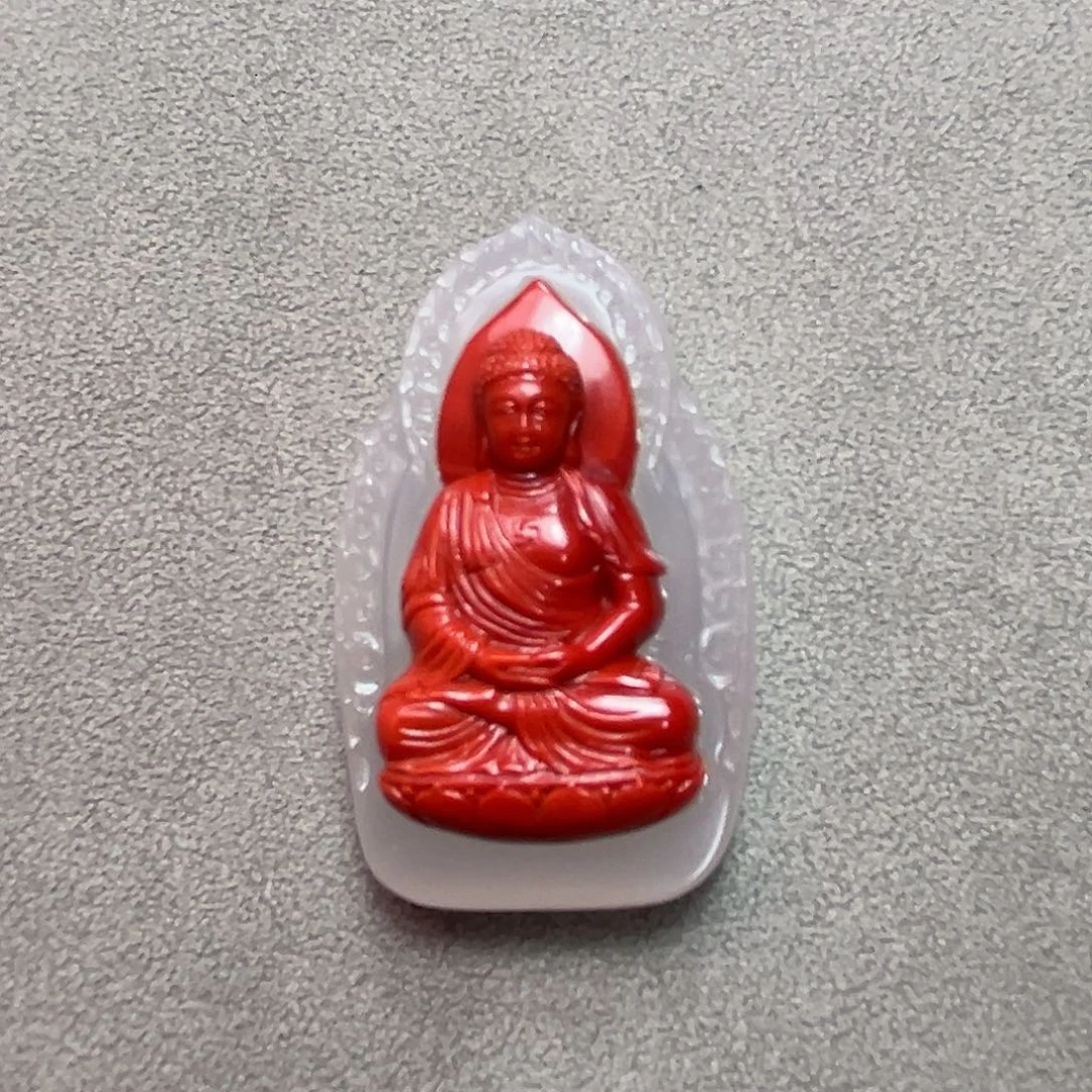 南红玛瑙未镶嵌雕刻件