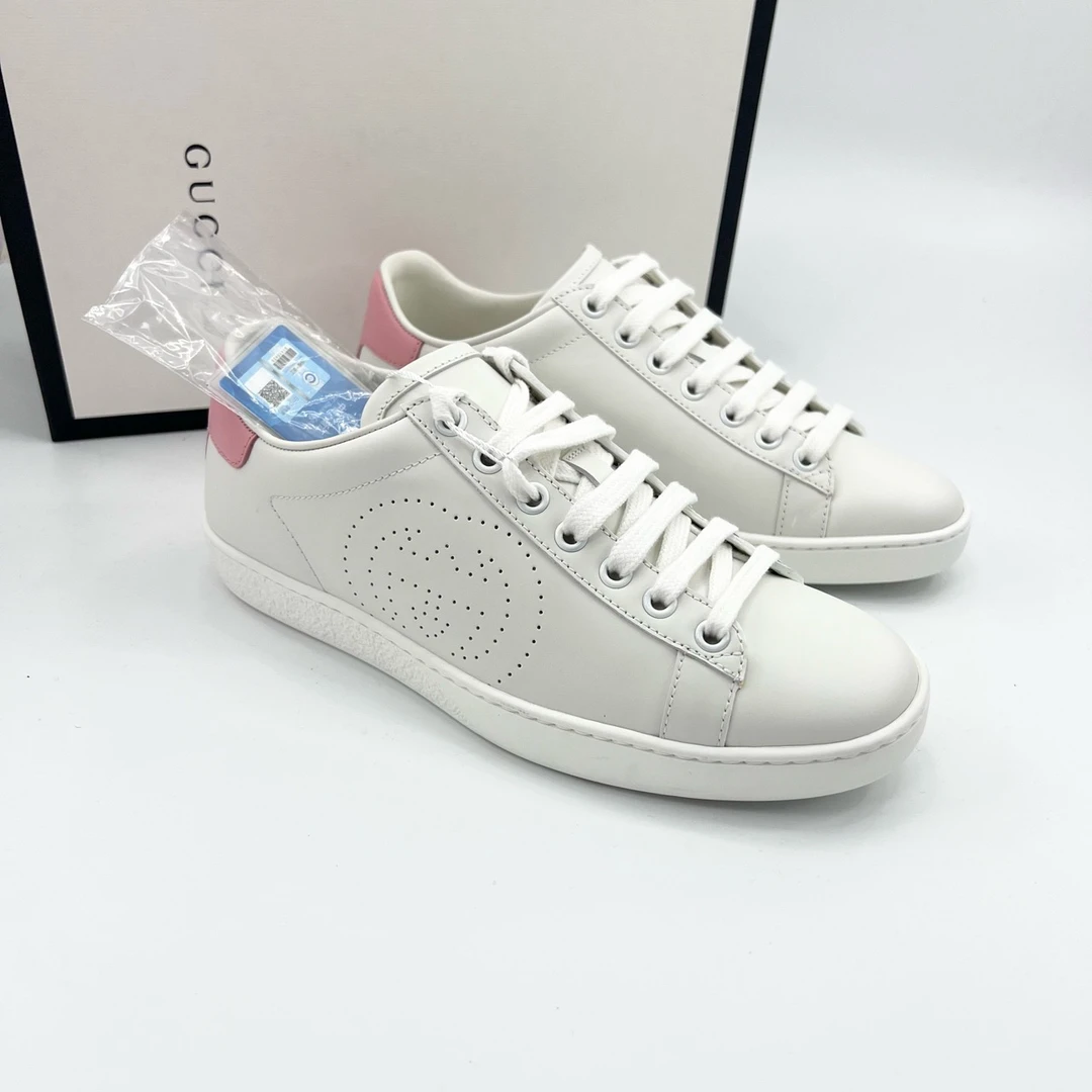 未使用 GUCCI/古驰 /35.5码/粉尾镂空双G小白鞋