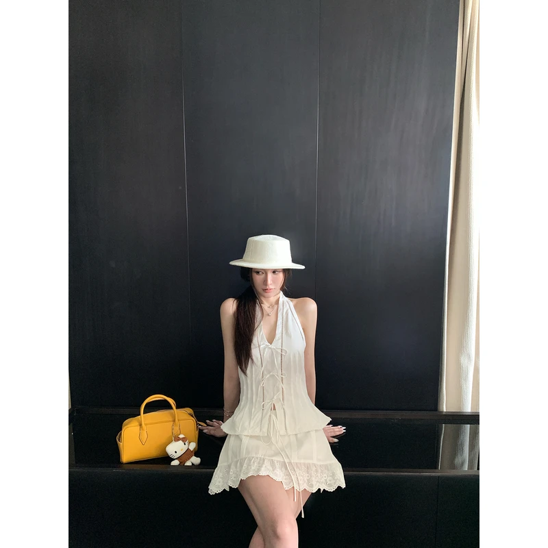 SKK6.27/20点 欧阳娜娜同款 天丝棉V领挂脖吊带女蕾丝半身裙套装