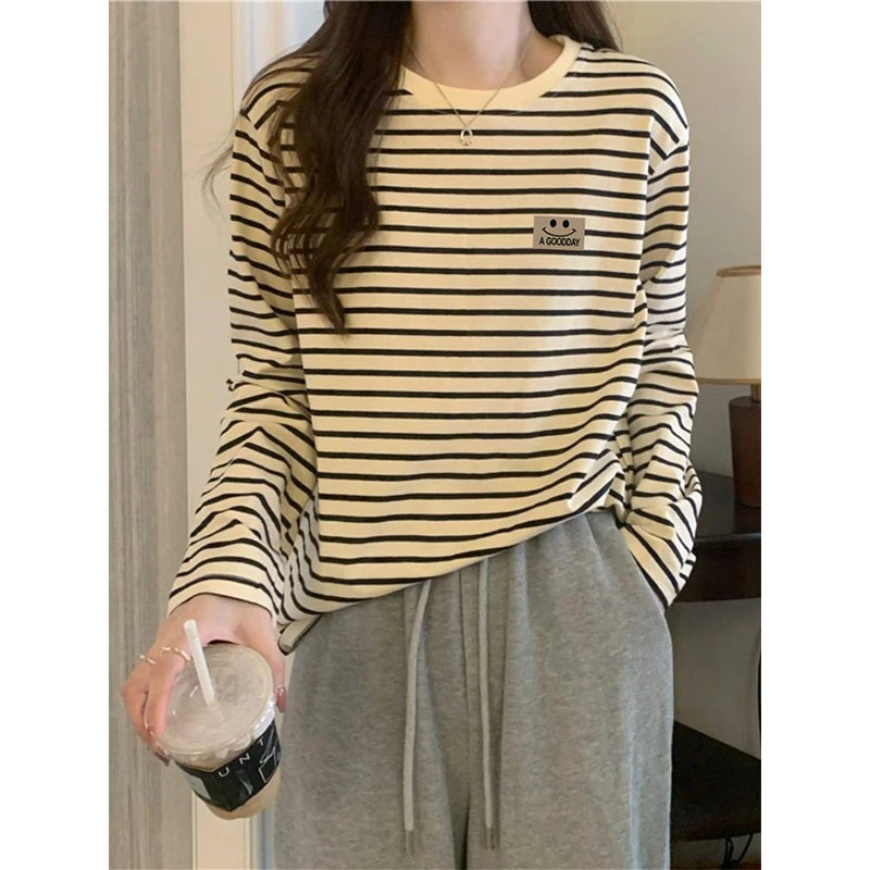 2025新款春秋冬季潮牌条纹打底衫女小众时尚休闲百搭长袖t恤上衣