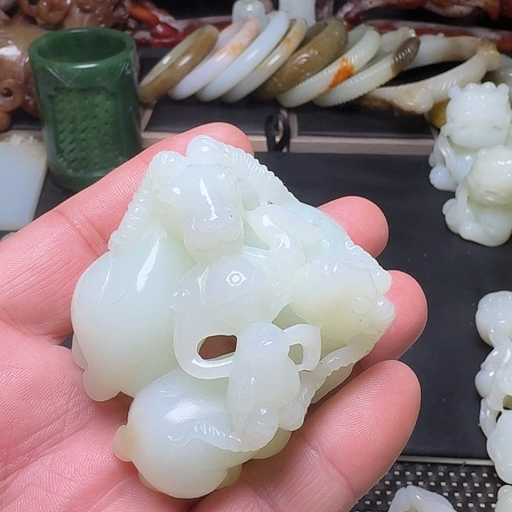 和田玉未镶嵌挂件