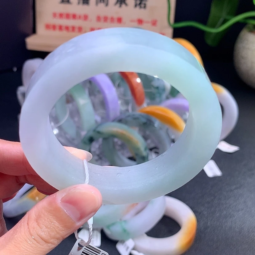 【闪购商品】未镶嵌翡翠手镯定制翡翠