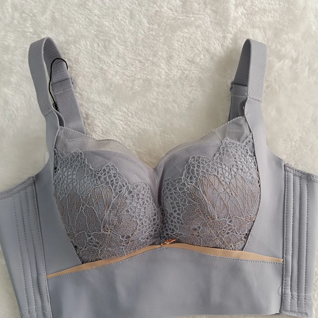 女性下垂胸聚拢调整型收副乳无钢圈内衣蕾丝上托