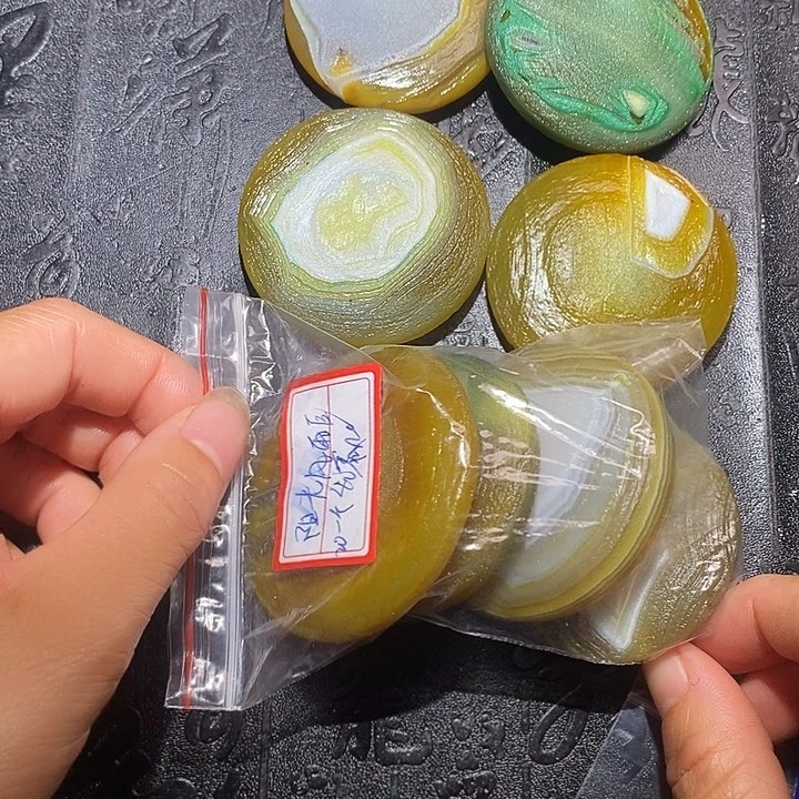 猫***石玛瑙/玉髓颈饰合金