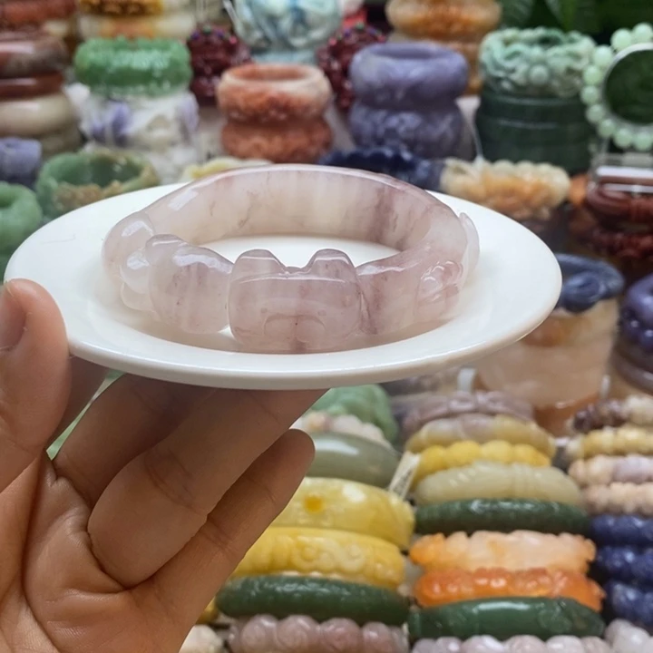 石英质玉未镶嵌手镯