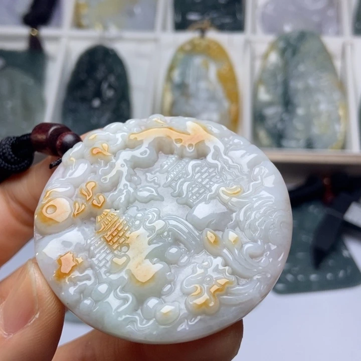 翡翠未镶嵌颈饰翡翠