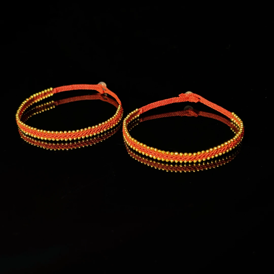 彤芒  18k金 红绳双排金豆 手绳   4273 多样性发一件