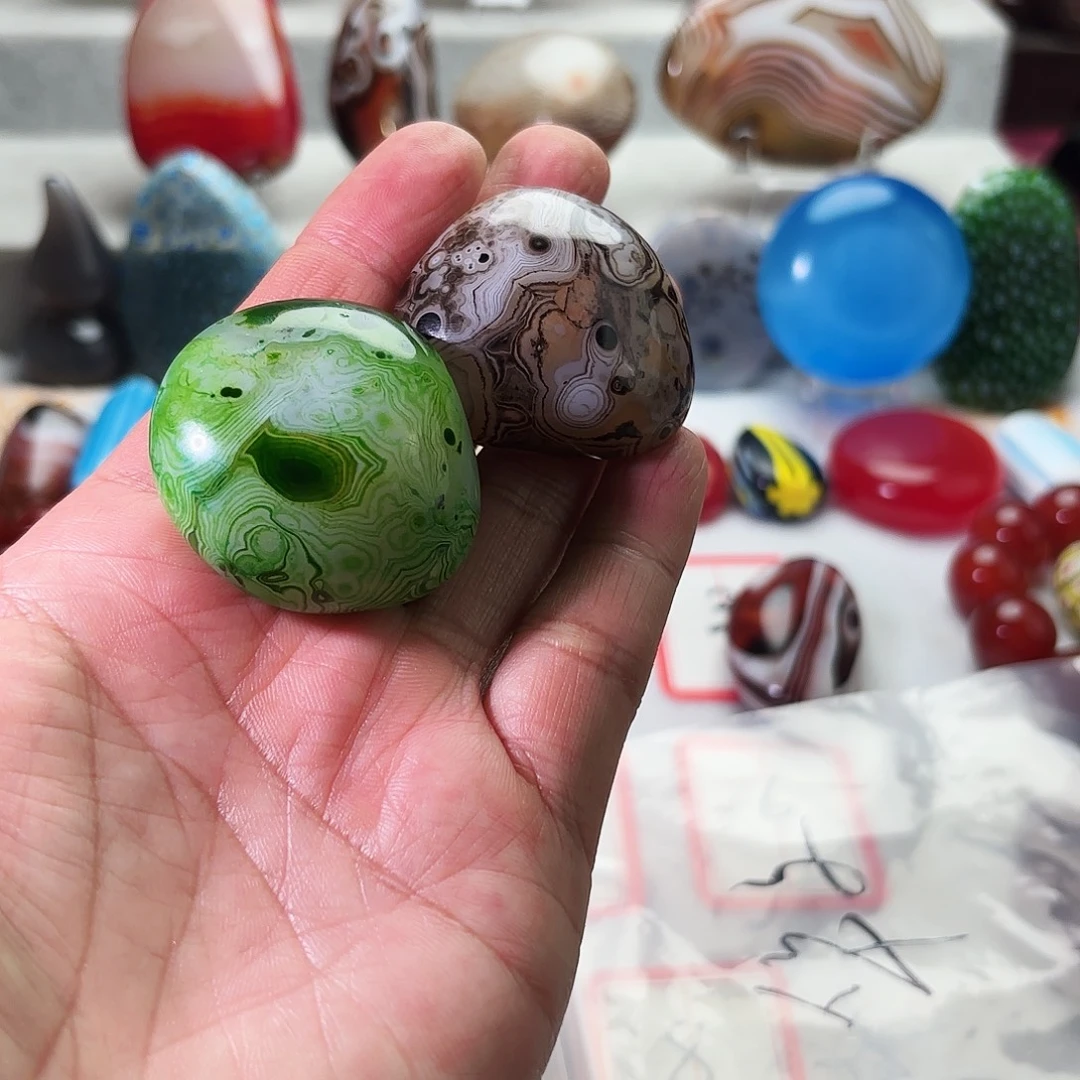 飝***玛瑙/玉髓未镶嵌颈饰