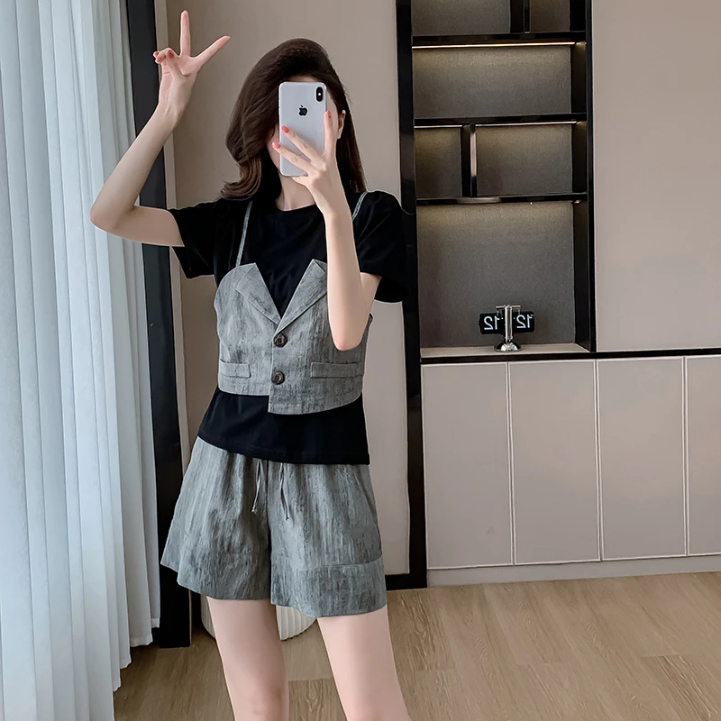 大码女装实拍2025夏季新款欧货撞色拼接短袖上衣时尚休闲短裤套装