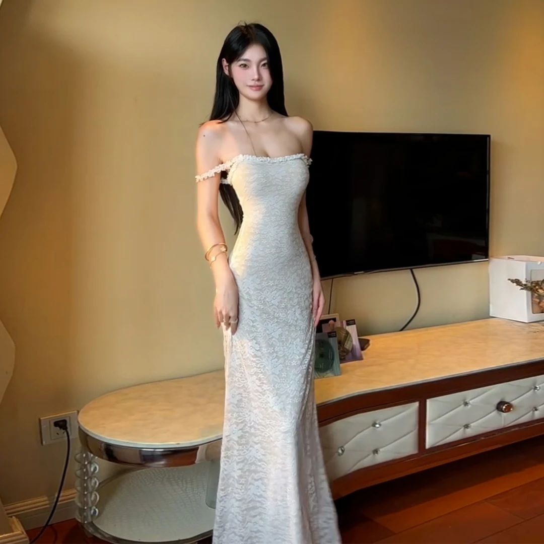 法式气质纯欲风蕾丝提花吊带白色连衣裙女夏2025新款收腰包臀长裙