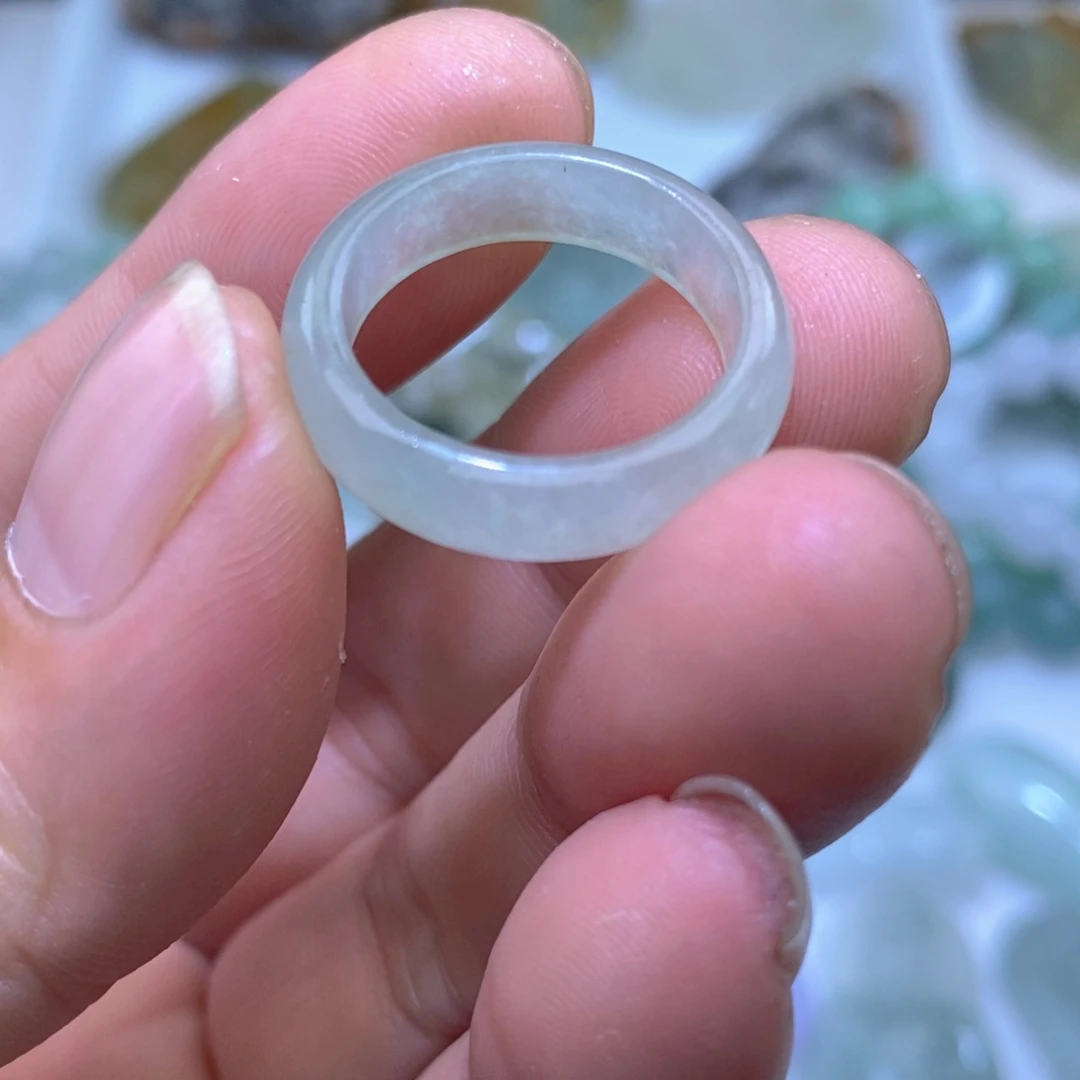 定制翡翠未镶嵌介